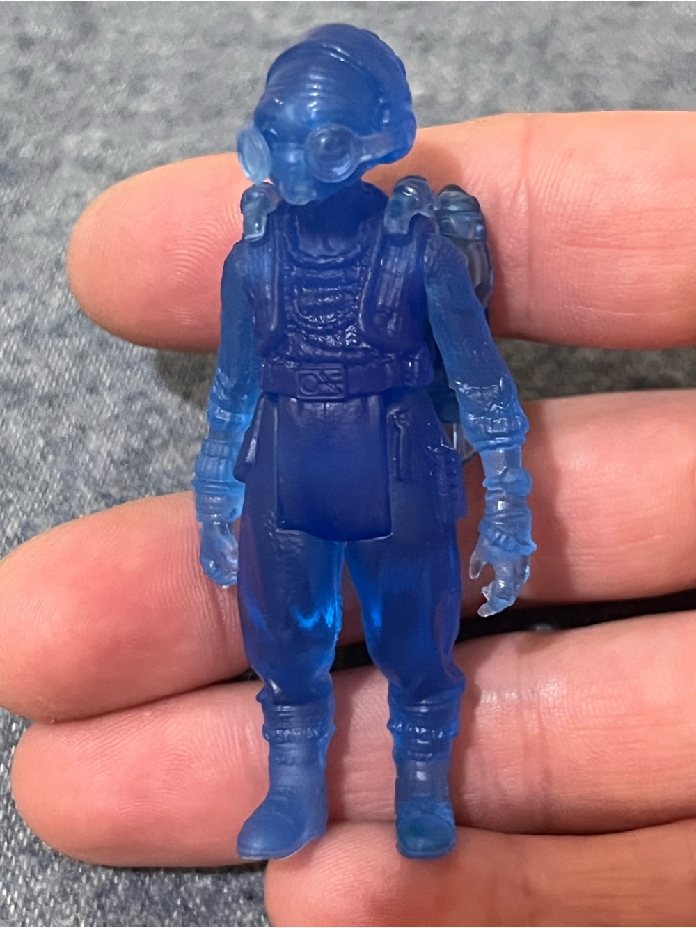 Star Wars - Holographic Maz Kanata with weapon